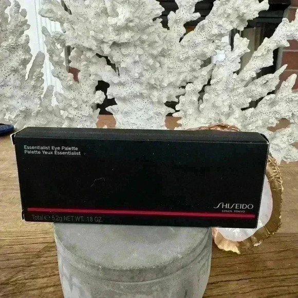 NEW IN BOX Shiseido Essentialist Eye Palette ~ Hanatsubaki Street Nightlife (06) - Picture 4 of 8